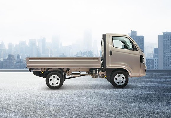 STURDY AND ROBUST BUILD